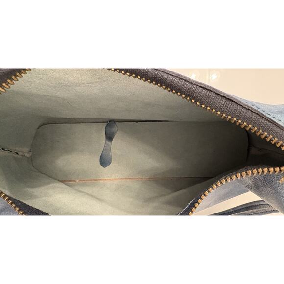 Casuals By Justin Blue Leather Shoulder Bag Adjustable Buggywhip Cowhide - Picture 7 of 7